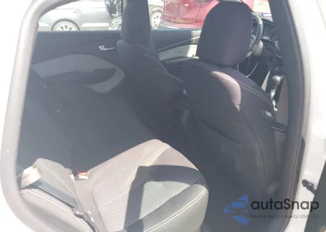 2015 Dodge Dart Sxt z USA, uszkodzony, nr VIN 1C3CDFBB0FD165300